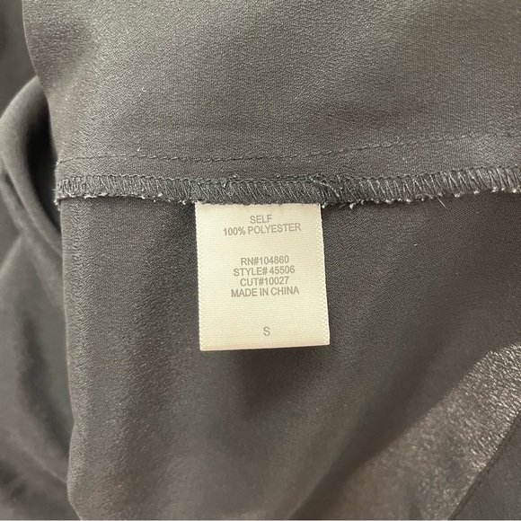 Chloe K black bow tank - Picture 5 of 5